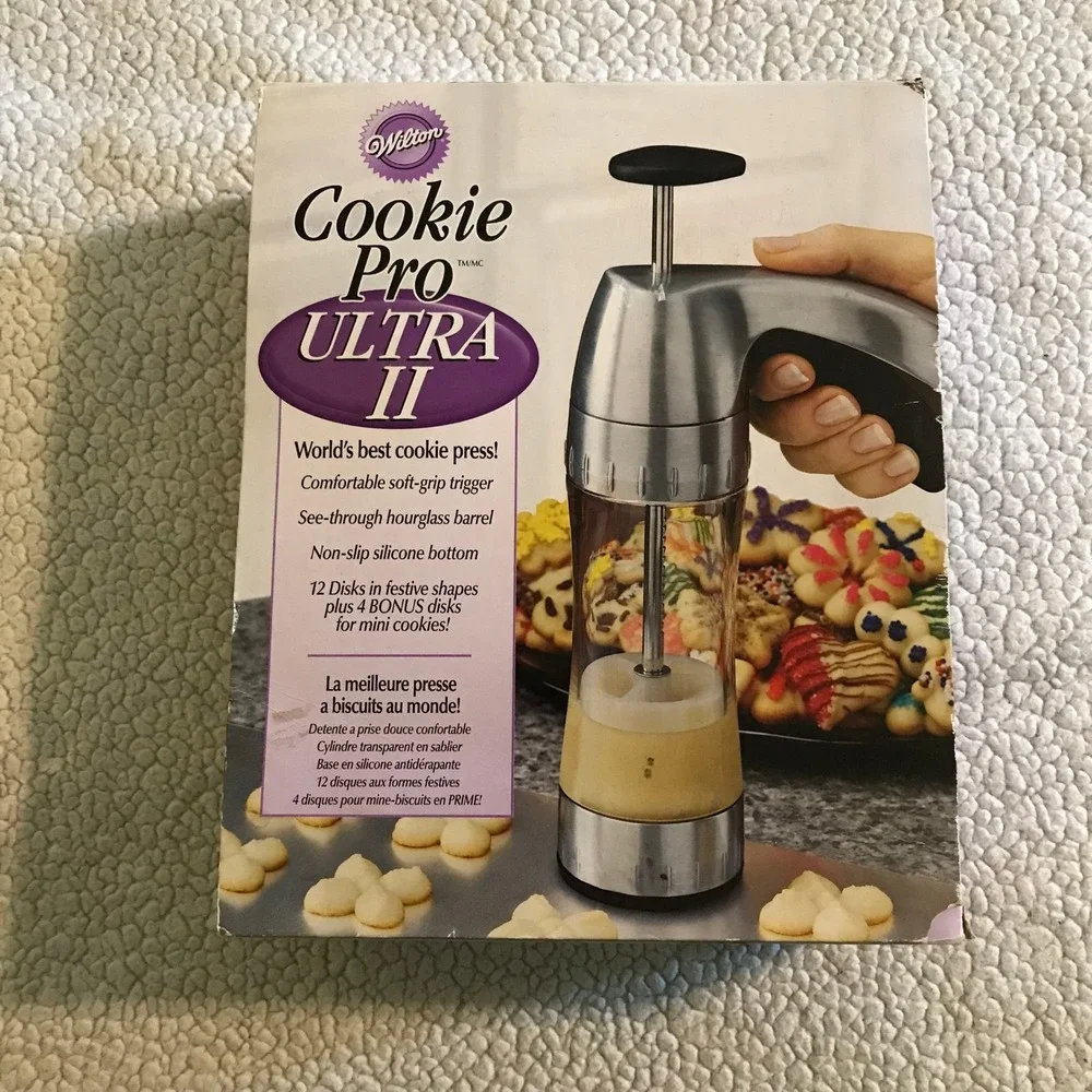 Wilton Cookie Pro Ultra II Cookie Press 16 Disks Spritz Maker 2104-4018 Silver